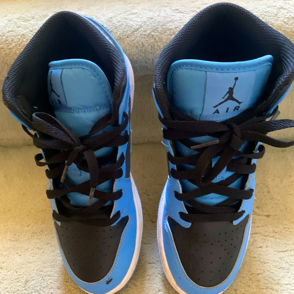 Nike Kids Blue and Black High-Top Sneakers